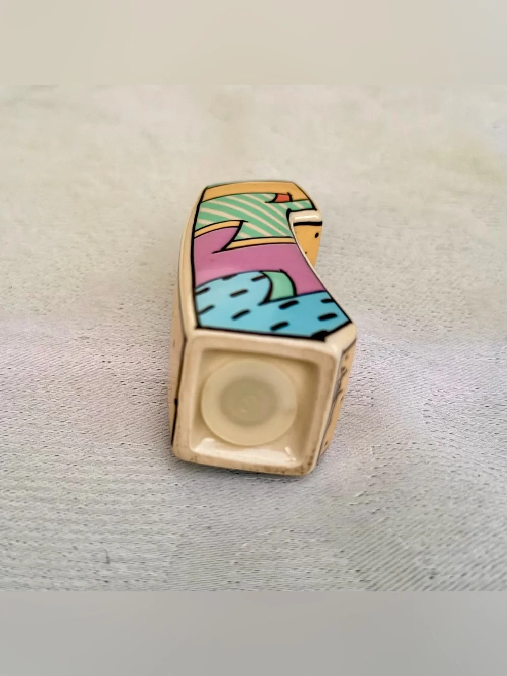 1980s Rosenthal Studio-Linie “Flash One” Design by Dorothy Hafner Salt Shaker